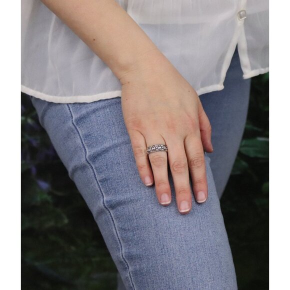 Sterling Silver Flower and Marcasite Band Ring Size 7 3/4 - Picture 4 of 7